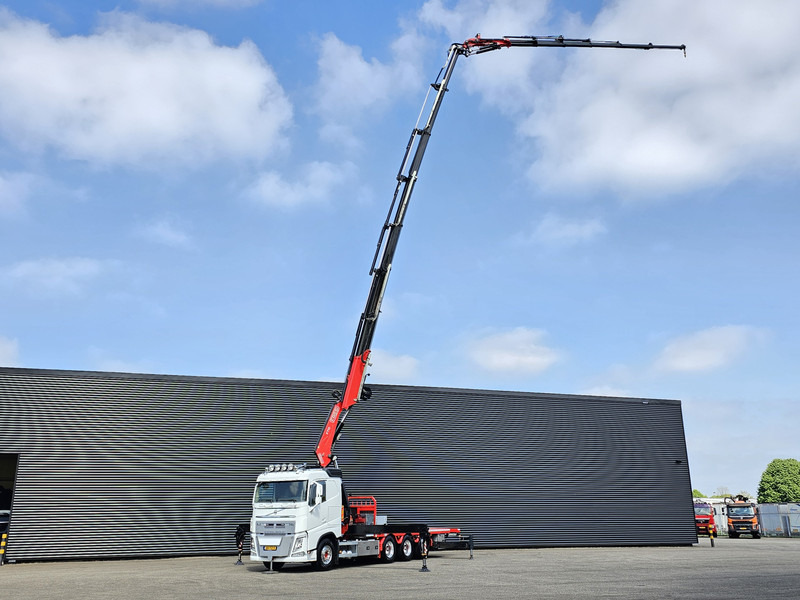 Volvo FH 540 8x4-4 / FASSI 71 t/m CRANE + JIB WINCH / KRAN / GRUA - Camion plateau, Camion grue: photos 4 Volvo FH 540 8x4-4 / FASSI 71 t/m CRANE + JIB WINCH / KRAN / GRUA - Camion plateau, Camion grue: photos 4