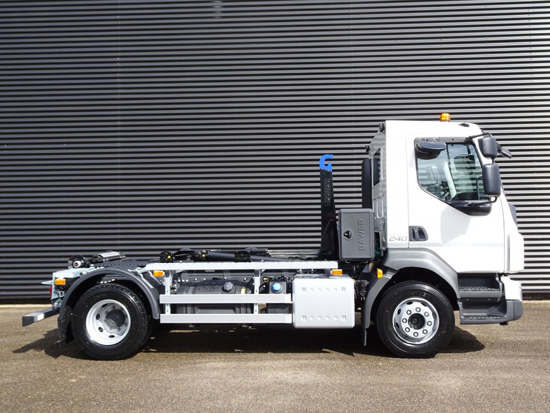 Volvo FL 240 /4X2 / HAAKARM / AMPIROLLE / !!NEW!! - Camion ampliroll: photos 2 Volvo FL 240 /4X2 / HAAKARM / AMPIROLLE / !!NEW!! - Camion ampliroll: photos 2