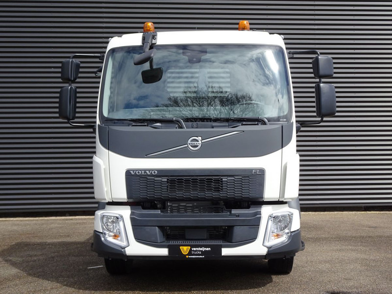 Volvo FL 240 /4X2 / HAAKARM / AMPIROLLE / !!NEW!! - Camion ampliroll: photos 4 Volvo FL 240 /4X2 / HAAKARM / AMPIROLLE / !!NEW!! - Camion ampliroll: photos 4