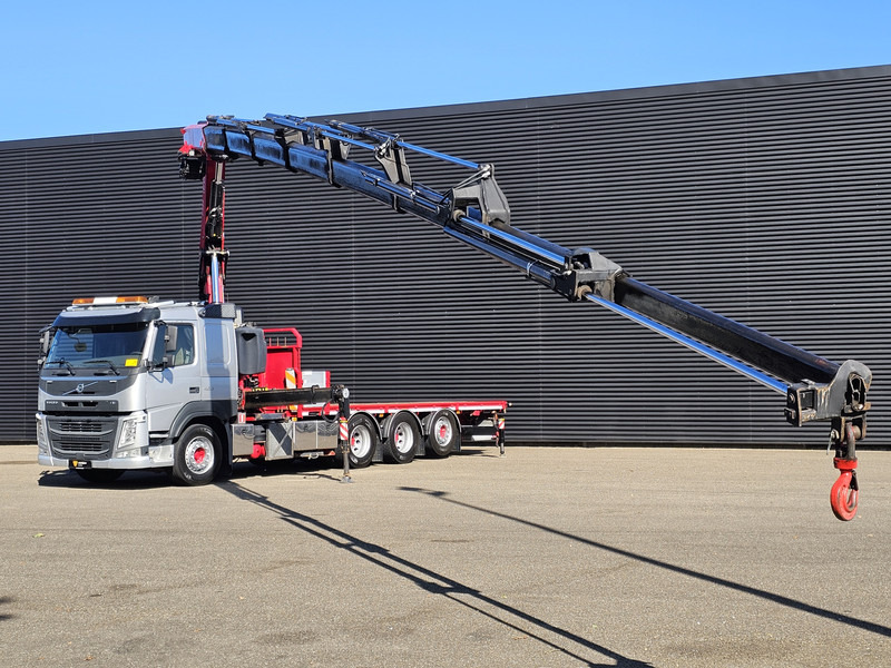 Volvo FM 460 8x4-4 / FASSI 36.5 t/m -8 x EXTENSION + WINCH - Camion grue: photos 3 Volvo FM 460 8x4-4 / FASSI 36.5 t/m -8 x EXTENSION + WINCH - Camion grue: photos 3