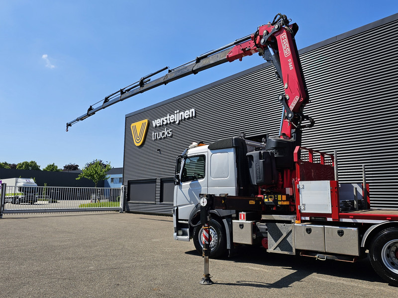 Volvo FM 460 8x4-4 / FASSI 36.5 t/m -8 x EXTENSION + WINCH - Camion grue: photos 3 Volvo FM 460 8x4-4 / FASSI 36.5 t/m -8 x EXTENSION + WINCH - Camion grue: photos 3