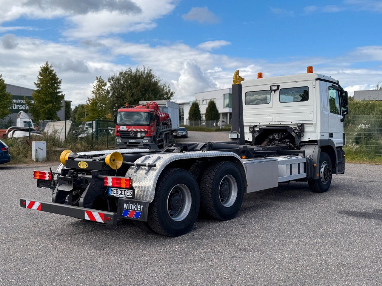 Crédit-bail de Mercedes-Benz 2641 6X4 Retarder Meiller mit Funk Top Zust Mercedes-Benz 2641 6X4 Retarder Meiller mit Funk Top Zust: photos 16 Crédit-bail de Mercedes-Benz 2641 6X4 Retarder Meiller mit Funk Top Zust Mercedes-Benz 2641 6X4 Retarder Meiller mit Funk Top Zust: photos 16