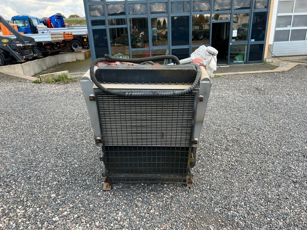 VOLVO PENTA & DANA SPICER Top Zustand VOLVO PENTA & DANA SPICER Top Zustand - Moteur pour Camion: photos 3 VOLVO PENTA & DANA SPICER Top Zustand VOLVO PENTA & DANA SPICER Top Zustand - Moteur pour Camion: photos 3