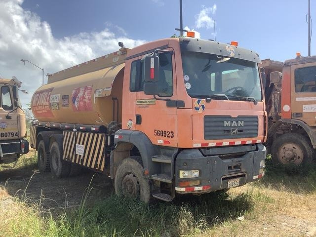 MAN 33.360-V20 - Camion citerne: photos 4 MAN 33.360-V20 - Camion citerne: photos 4