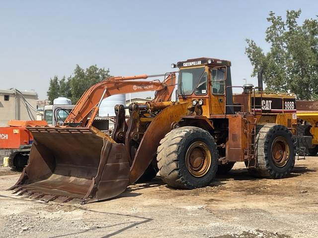 CAT 988B - Chargeuse sur pneus: photos 1 CAT 988B - Chargeuse sur pneus: photos 1