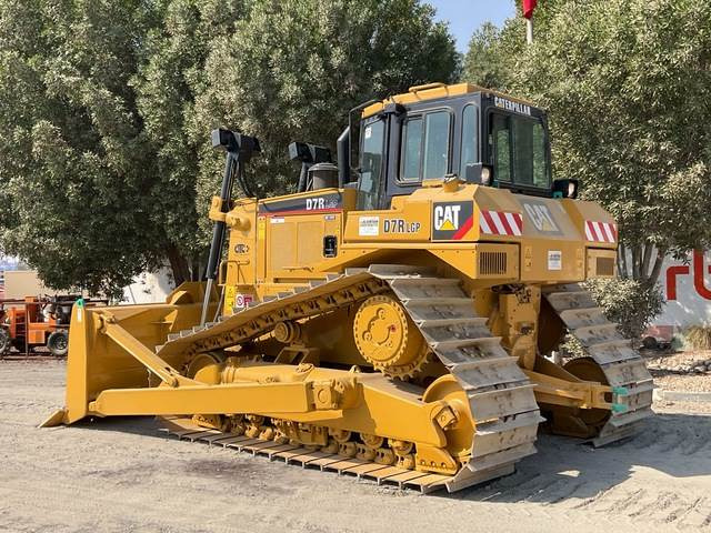 CAT D7R LGP Series II - Bulldozer: photos 2 CAT D7R LGP Series II - Bulldozer: photos 2
