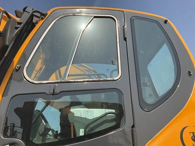 Pelle sur chenille Doosan DX520LC: photos 22