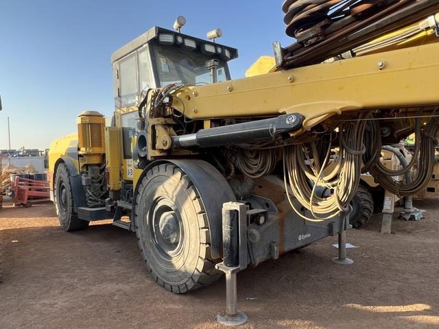 Epiroc Boomer E2C - Machine d'exploitation minière: photos 4 Epiroc Boomer E2C - Machine d'exploitation minière: photos 4