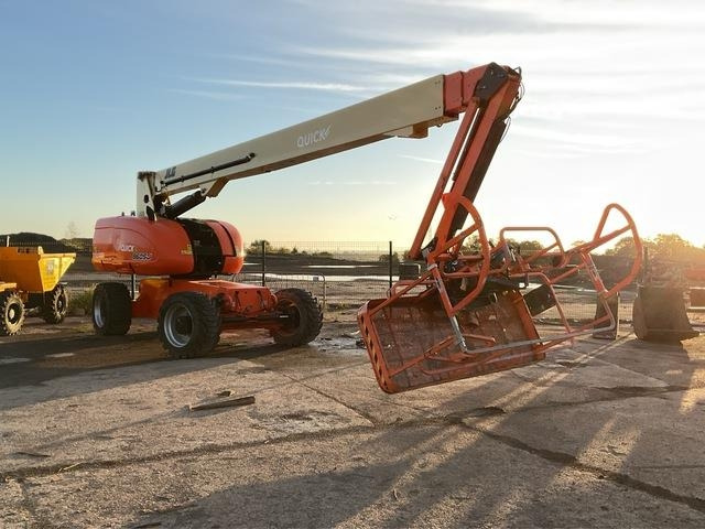 JLG 860SJ - Nacelle télescopique: photos 4 JLG 860SJ - Nacelle télescopique: photos 4