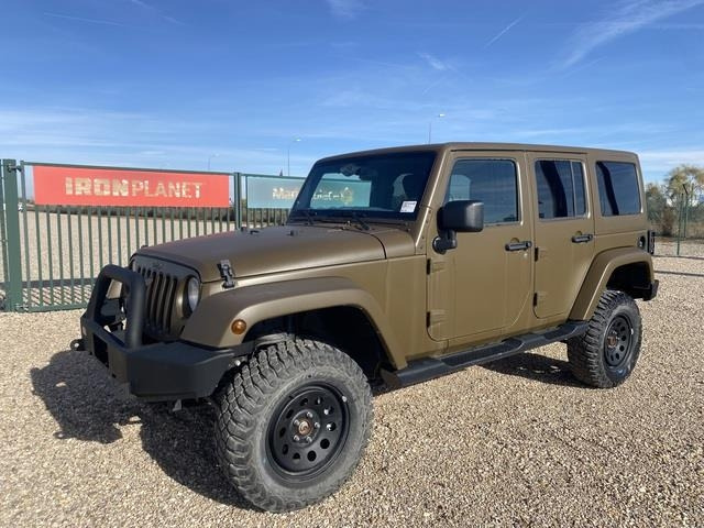 Jeep Wrangler JK Command - Voiture: photos 1 Jeep Wrangler JK Command - Voiture: photos 1