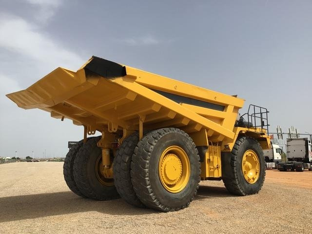 Komatsu HD785-5 - Tombereau rigide: photos 3 Komatsu HD785-5 - Tombereau rigide: photos 3