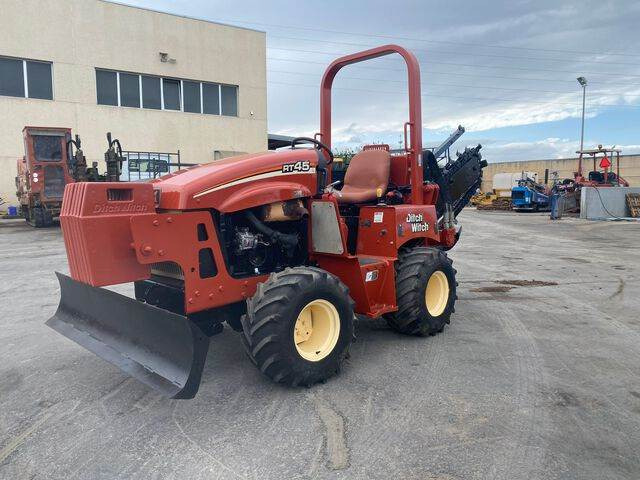 Ditch Witch RT45 - Trancheuse: photos 1 Ditch Witch RT45 - Trancheuse: photos 1