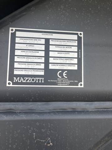 Mazzotti MAF 4240 M - Pulvé automoteur: photos 5 Mazzotti MAF 4240 M - Pulvé automoteur: photos 5