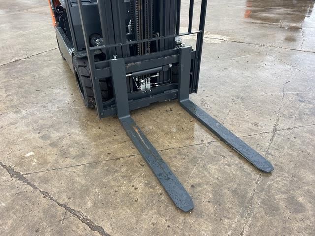 Chariot élévateur électrique Doosan B30X-7 PLUS: photos 11