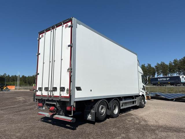 DAF XF 530 FAN - Camion fourgon: photos 3 DAF XF 530 FAN - Camion fourgon: photos 3