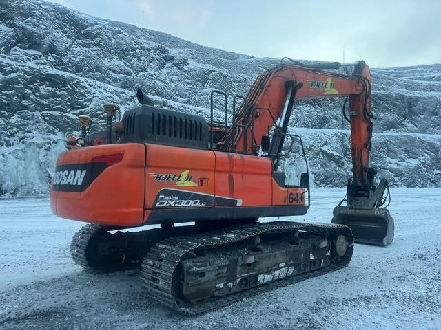 Doosan DX300LC-5 - Pelle sur chenille: photos 3 Doosan DX300LC-5 - Pelle sur chenille: photos 3