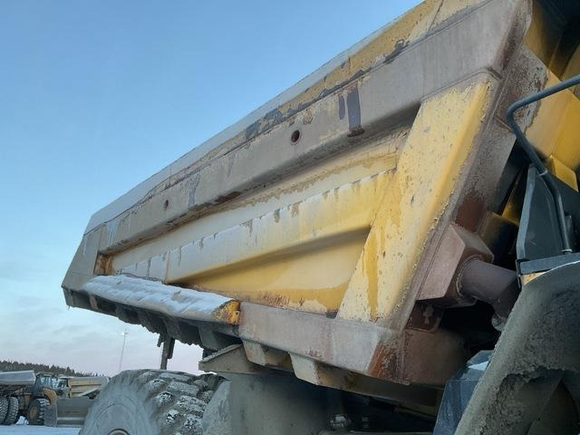 Tombereau rigide Komatsu HD605-7EO: photos 19 Tombereau rigide Komatsu HD605-7EO: photos 19