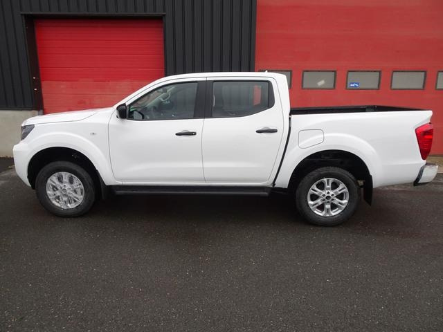 Véhicule utilitaire Nissan Navara: photos 10