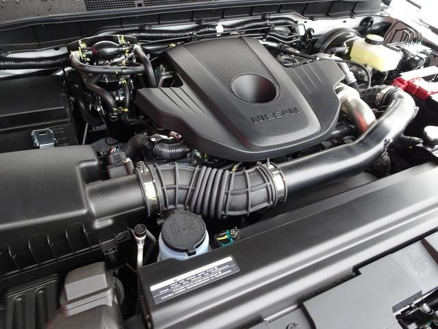 Véhicule utilitaire Nissan Navara: photos 11