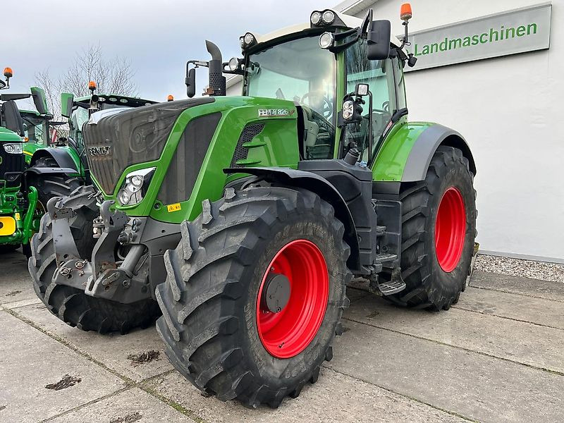 Fendt 826 Vario ProfiPlus - Tracteur agricole: photos 2 Fendt 826 Vario ProfiPlus - Tracteur agricole: photos 2