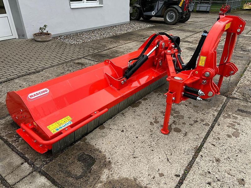 Maschio Giraffa XXL 260 NEU - Broyeur d'accotement: photos 2 Maschio Giraffa XXL 260 NEU - Broyeur d'accotement: photos 2
