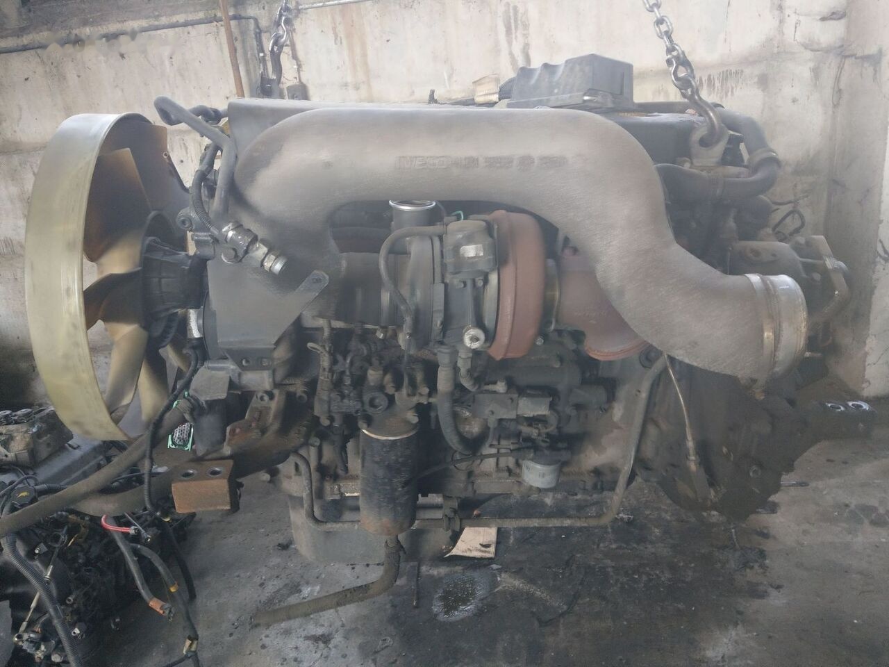 IVECO Cursor 8 F2BE0681F - Moteur pour Camion: photos 3 IVECO Cursor 8 F2BE0681F - Moteur pour Camion: photos 3