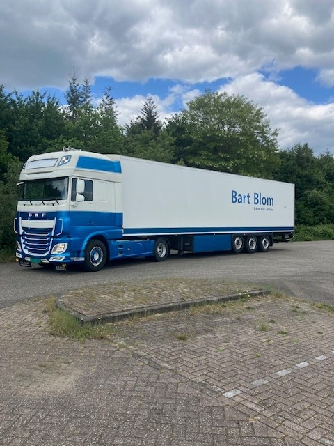 DAF XF 440 Super Spacecab + Lamberet koeloplegger - Camion frigorifique: photos 3 DAF XF 440 Super Spacecab + Lamberet koeloplegger - Camion frigorifique: photos 3