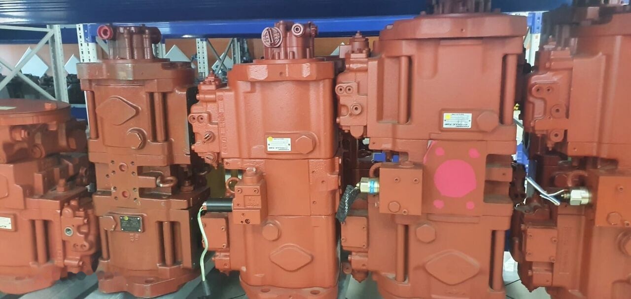 Kawasaki K5W200 - Pompe hydraulique pour Pelle: photos 1 Kawasaki K5W200 - Pompe hydraulique pour Pelle: photos 1