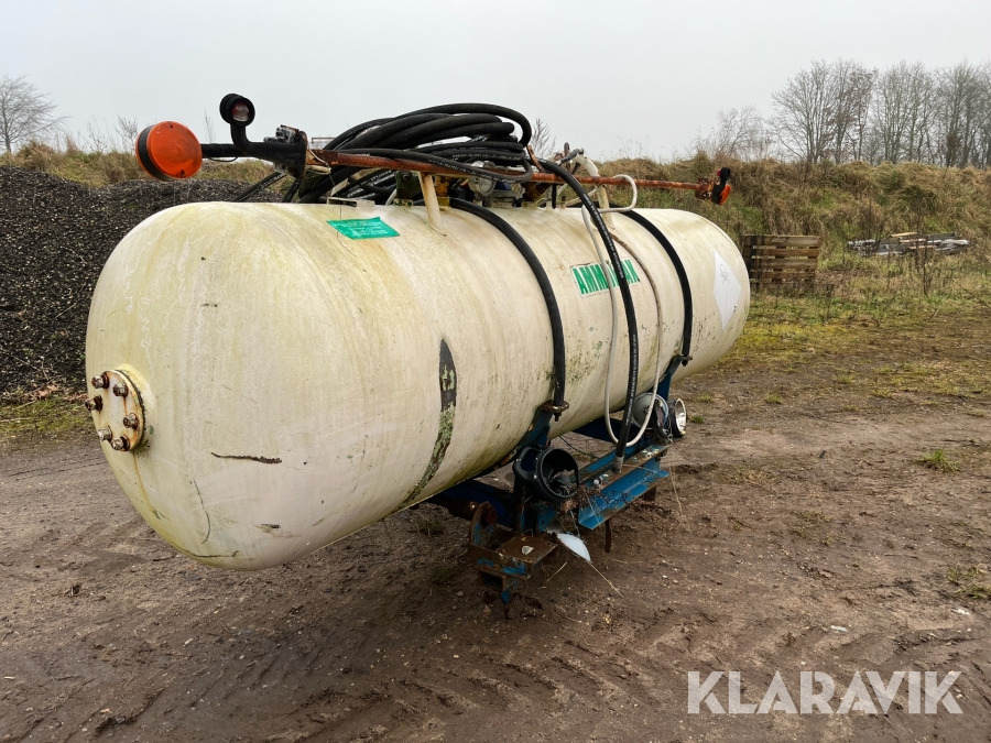 Cuve de stockage Front Ammoniak tank Herning Beholderfabrik A/S: photos 1