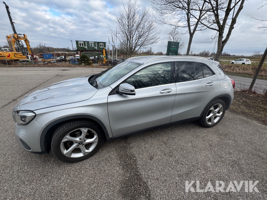Personbil Mercedes-Benz GLA 220 D 4 Matic 7G-DCT - Voiture: photos 4 Personbil Mercedes-Benz GLA 220 D 4 Matic 7G-DCT - Voiture: photos 4