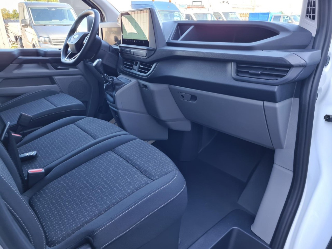 Fourgonnette, Utilitaire double cabine Ford Custom Kasten Doka L2 Trend KLIMA KAMERA PDC TEMPOMAT: photos 13 Fourgonnette, Utilitaire double cabine Ford Custom Kasten Doka L2 Trend KLIMA KAMERA PDC TEMPOMAT: photos 13