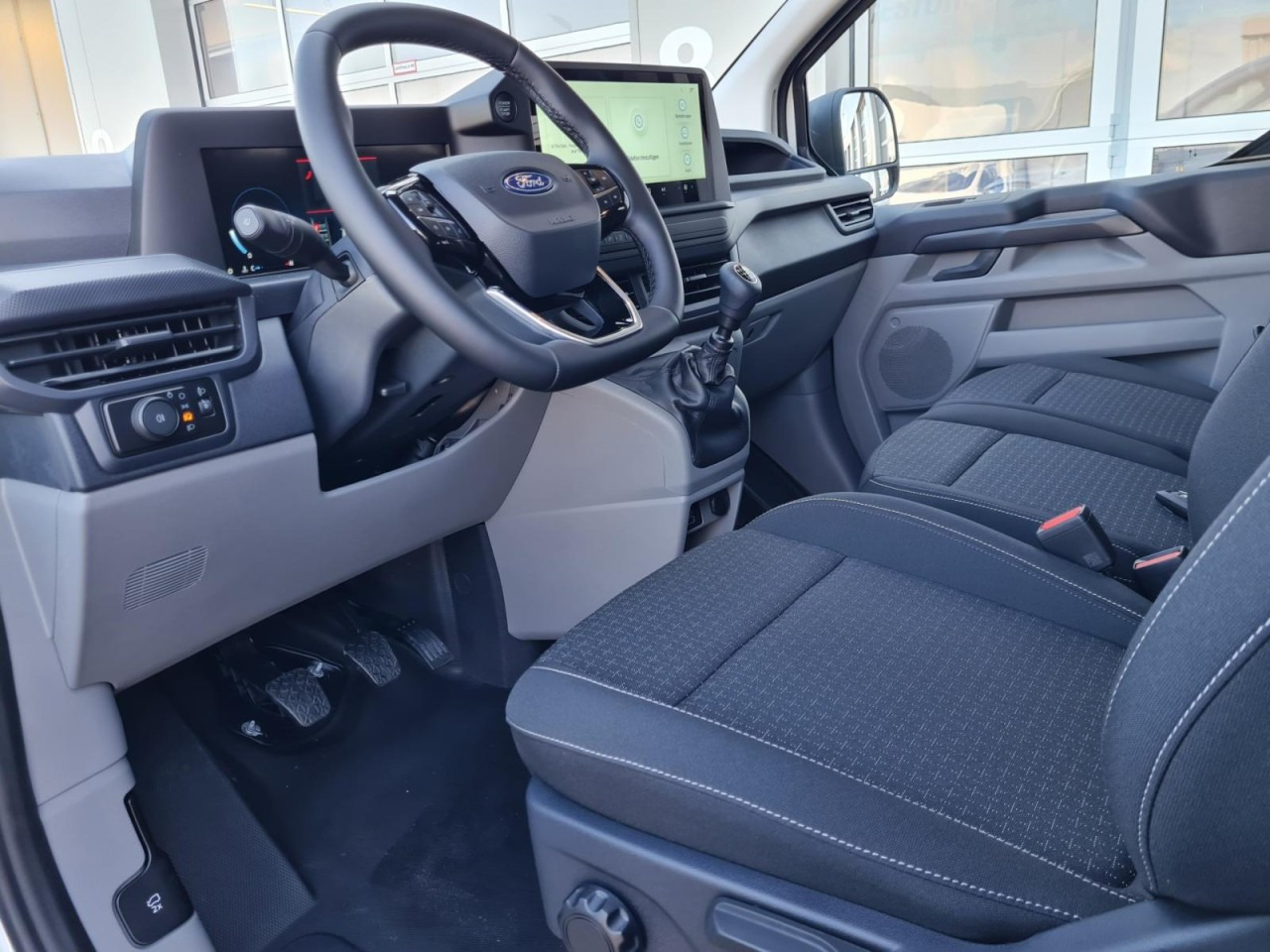 Fourgonnette, Utilitaire double cabine Ford Custom Kasten Doka L2 Trend KLIMA KAMERA PDC TEMPOMAT: photos 7 Fourgonnette, Utilitaire double cabine Ford Custom Kasten Doka L2 Trend KLIMA KAMERA PDC TEMPOMAT: photos 7