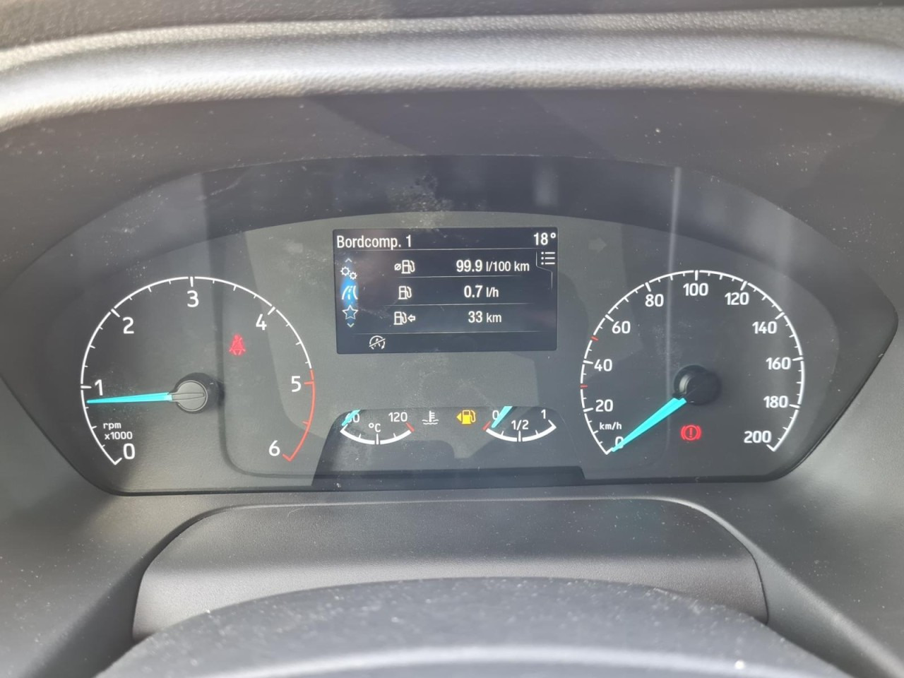 Crédit-bail de  Ford Transit 350 Kasten L4H3 Doka Trend Mixto RWD Ford Transit 350 Kasten L4H3 Doka Trend Mixto RWD: photos 10