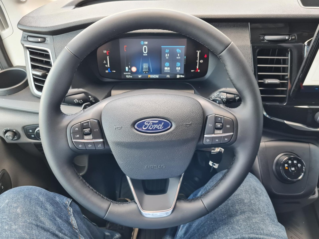 Minibus, Transport de personnes Ford Transit 350 Kombi TDCi L3 AG Trend 9 Sitze AHK KAMERA: photos 9 Minibus, Transport de personnes Ford Transit 350 Kombi TDCi L3 AG Trend 9 Sitze AHK KAMERA: photos 9