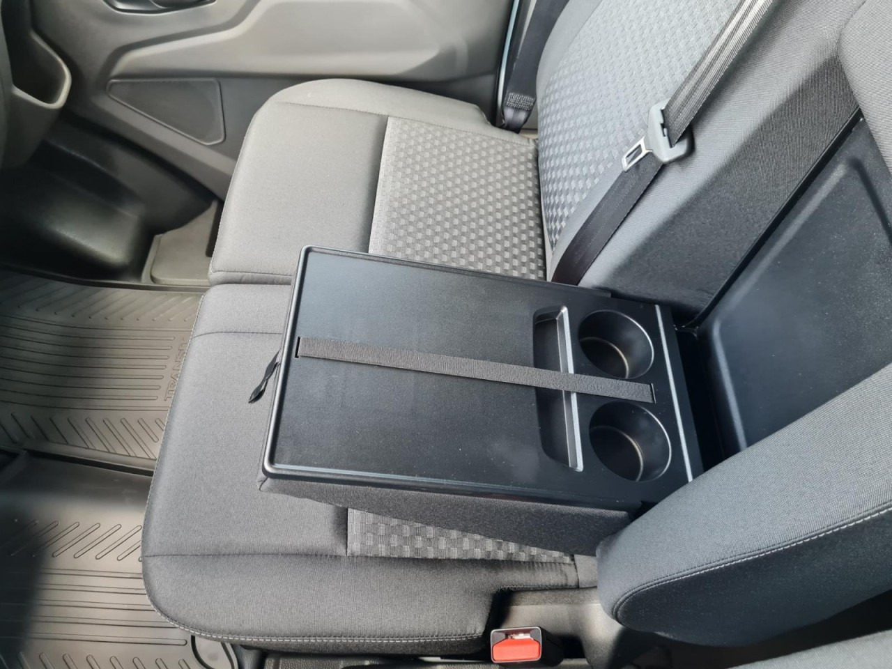 Minibus, Transport de personnes Ford Transit 350 Kombi TDCi L3 AG Trend 9 Sitze AHK KAMERA: photos 19 Minibus, Transport de personnes Ford Transit 350 Kombi TDCi L3 AG Trend 9 Sitze AHK KAMERA: photos 19