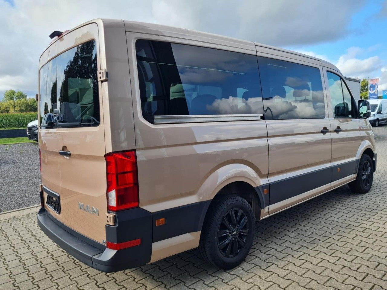 MAN TGE 3.180 TDi Kombi 9 Sitzer LED LM KAMERA Sonde - Transport de personnes: photos 5 MAN TGE 3.180 TDi Kombi 9 Sitzer LED LM KAMERA Sonde - Transport de personnes: photos 5
