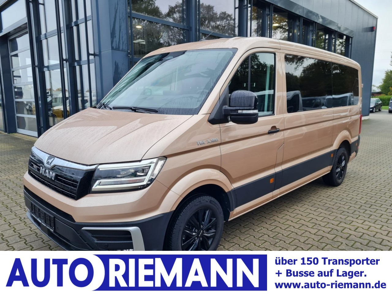Man TGE 3.180 TDi Kombi 9 Sitze ALU KAMERA LED LEDER Sonderumbau - Utilitaire double cabine: photos 1 Man TGE 3.180 TDi Kombi 9 Sitze ALU KAMERA LED LEDER Sonderumbau - Utilitaire double cabine: photos 1