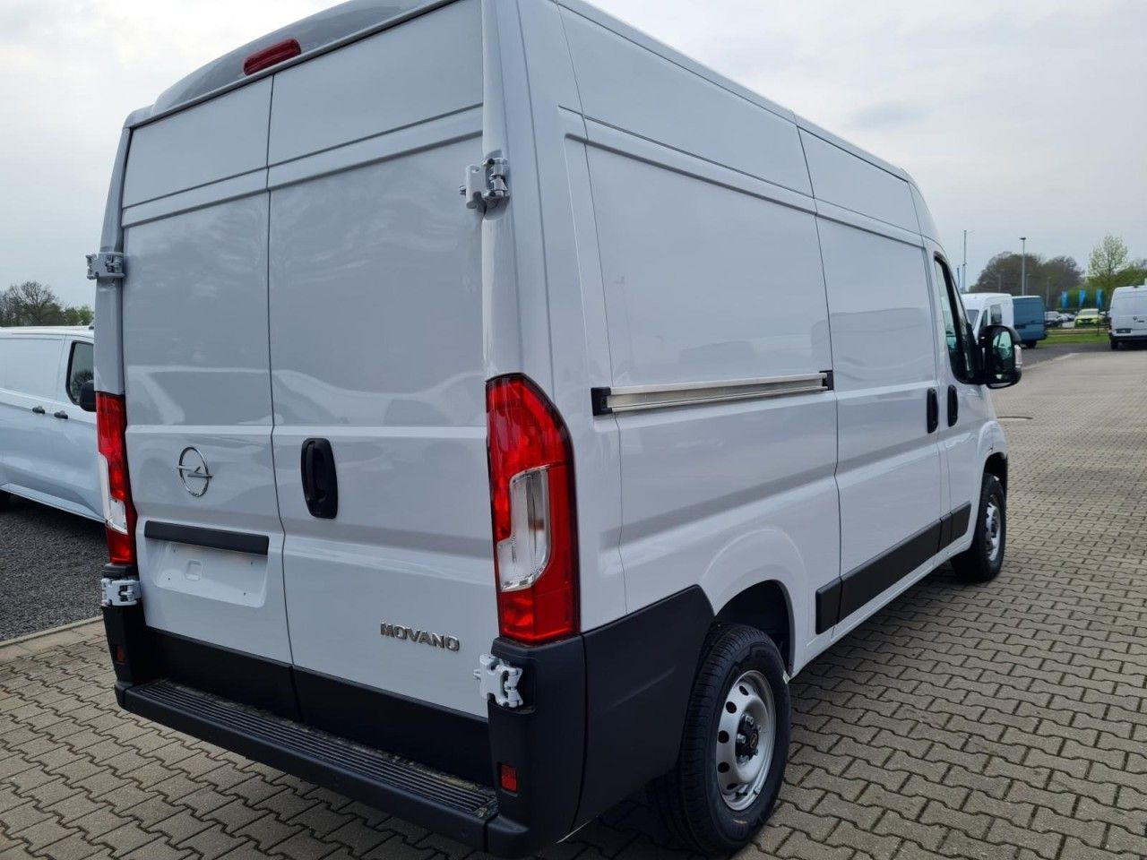 Opel Movano 35 Cargo Kasten L2H2 KLIMA KOMFORT PDC TE - Fourgon utilitaire: photos 3 Opel Movano 35 Cargo Kasten L2H2 KLIMA KOMFORT PDC TE - Fourgon utilitaire: photos 3
