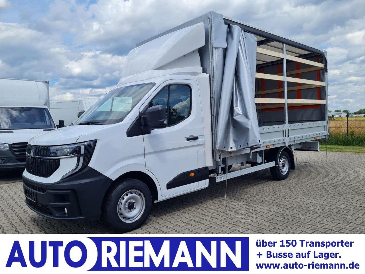 Renault Master 35 Pritsche Schiebe Plane dCi 170 10 Pal. - Utilitaire rideaux coulissants (PLSC): photos 1 Renault Master 35 Pritsche Schiebe Plane dCi 170 10 Pal. - Utilitaire rideaux coulissants (PLSC): photos 1