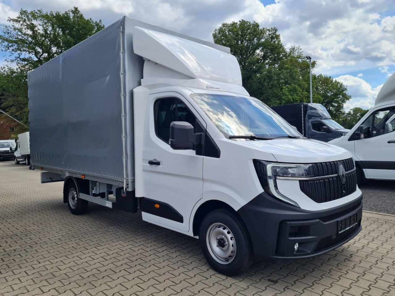 Renault Master 35 Pritsche Schiebe Plane dCi 170 10 Pal. - Utilitaire rideaux coulissants (PLSC): photos 4 Renault Master 35 Pritsche Schiebe Plane dCi 170 10 Pal. - Utilitaire rideaux coulissants (PLSC): photos 4