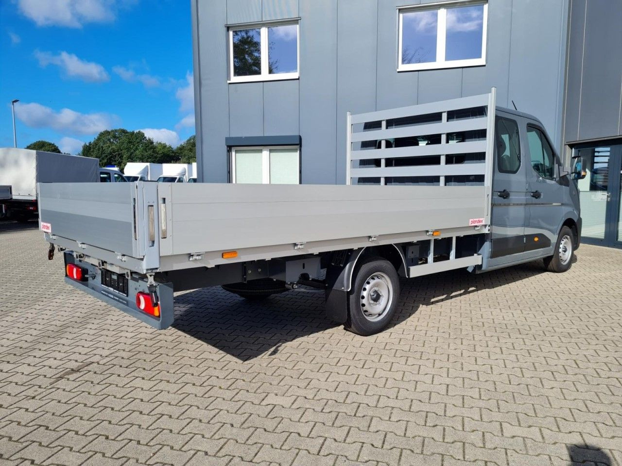 Renault Master New 3,5t Doka dCi 170 L3H1 Lang - Utilitaire plateau, Utilitaire double cabine: photos 4 Renault Master New 3,5t Doka dCi 170 L3H1 Lang - Utilitaire plateau, Utilitaire double cabine: photos 4