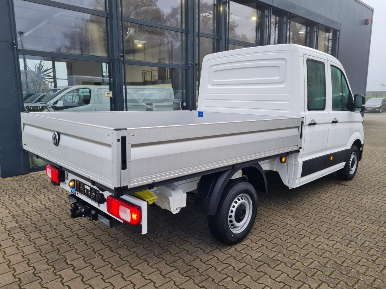 Volkswagen Crafter 35 Doka TDI Pritsche L3 AHK Klima - Utilitaire plateau, Utilitaire double cabine: photos 4 Volkswagen Crafter 35 Doka TDI Pritsche L3 AHK Klima - Utilitaire plateau, Utilitaire double cabine: photos 4