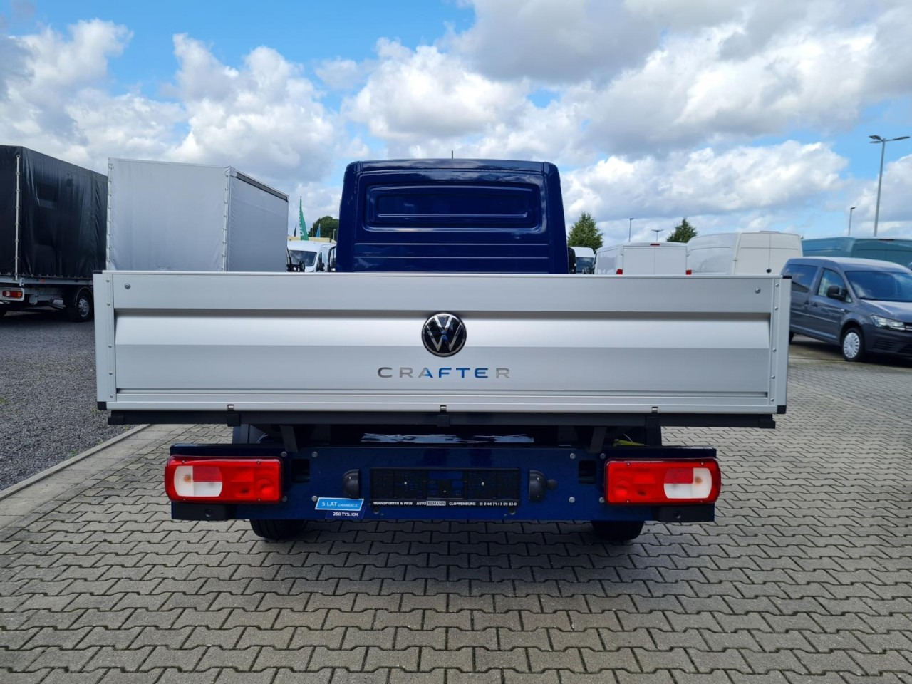 Volkswagen Crafter 35 Pritsche TDI L3 KLIMA TEMPOMAT 3 Sitzer - Utilitaire plateau: photos 5 Volkswagen Crafter 35 Pritsche TDI L3 KLIMA TEMPOMAT 3 Sitzer - Utilitaire plateau: photos 5