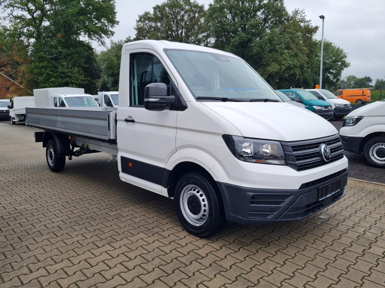 Volkswagen Crafter 35 Pritsche TDI Pritsche L4 KLIMA TEMPOMAT - Utilitaire plateau: photos 3 Volkswagen Crafter 35 Pritsche TDI Pritsche L4 KLIMA TEMPOMAT - Utilitaire plateau: photos 3