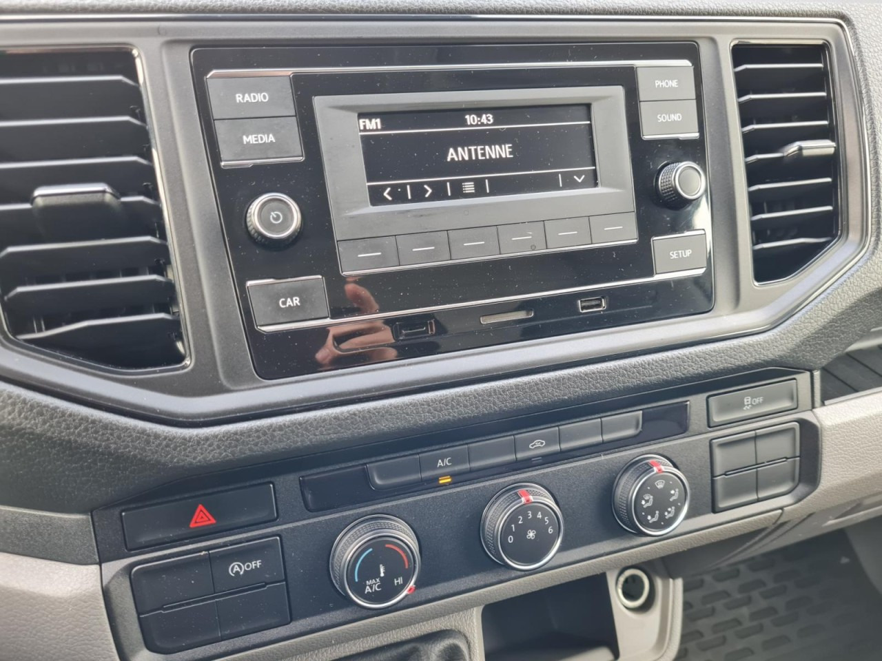 Utilitaire plateau Volkswagen Crafter 35 Pritsche Tdi lang L4 KLIMA: photos 13