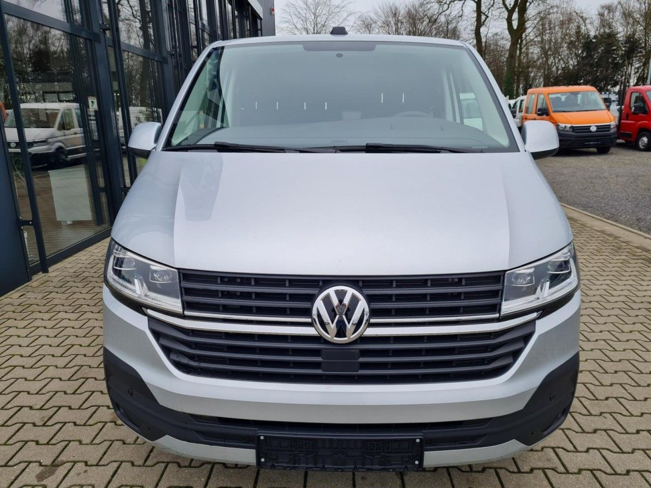 Volkswagen T6.1 Kasten TDI lang DSG LED KAMERA TEMPOMAT - Fourgonnette: photos 2 Volkswagen T6.1 Kasten TDI lang DSG LED KAMERA TEMPOMAT - Fourgonnette: photos 2
