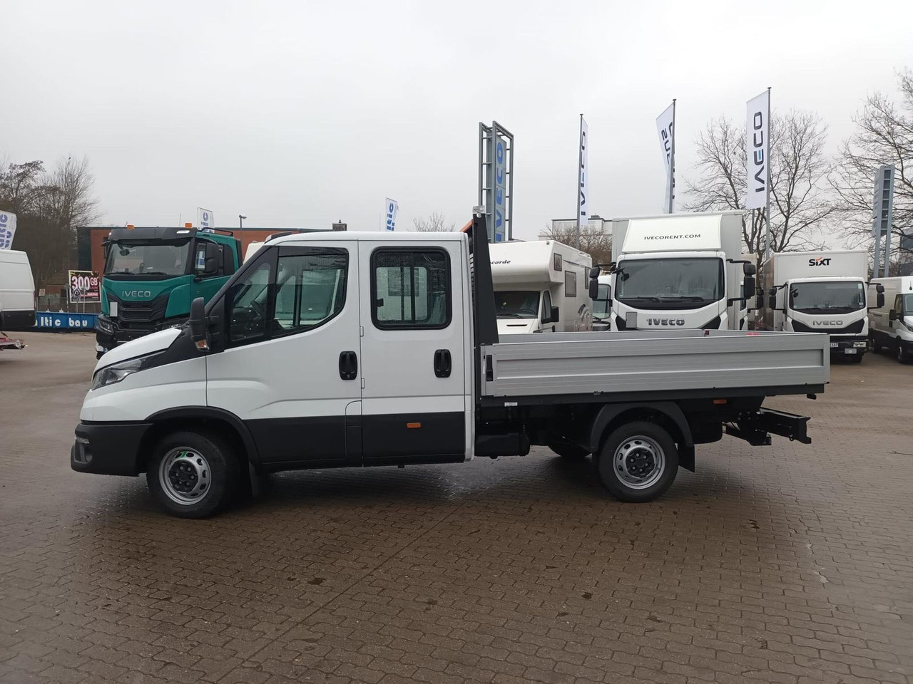 Iveco Daily 35S16H3.0Y Doka *Pritsche*KLIMA*AHK* 11... - Utilitaire plateau, Utilitaire double cabine: photos 2 Iveco Daily 35S16H3.0Y Doka *Pritsche*KLIMA*AHK* 11... - Utilitaire plateau, Utilitaire double cabine: photos 2