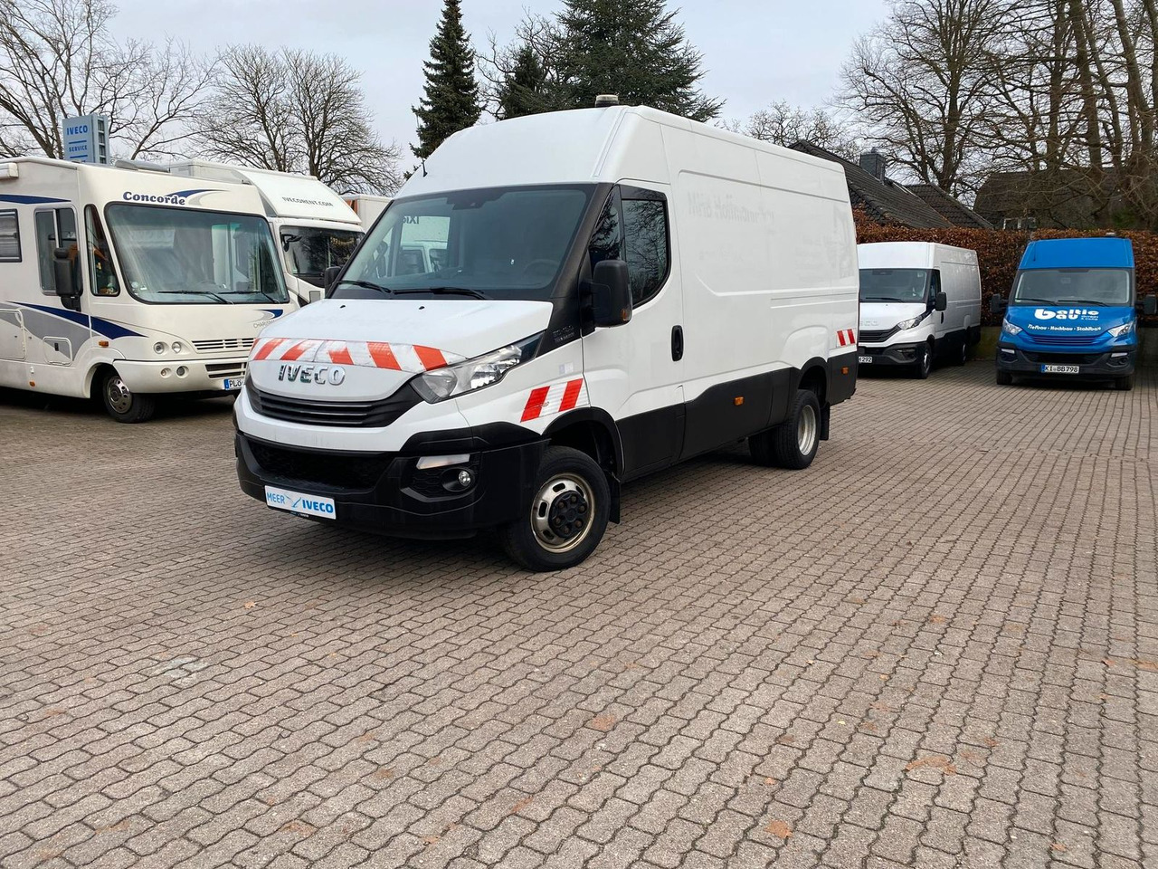Iveco Daily 50C18HA8V 3520L *AHK* KLIMA*Sitzheizung... - Fourgon utilitaire: photos 1 Iveco Daily 50C18HA8V 3520L *AHK* KLIMA*Sitzheizung... - Fourgon utilitaire: photos 1