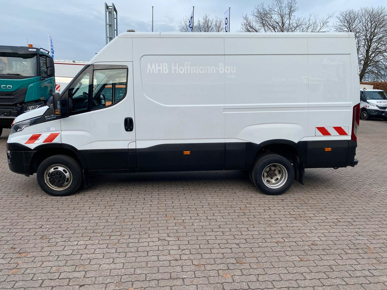 Iveco Daily 50C18HA8V 3520L *AHK* KLIMA*Sitzheizung... - Fourgon utilitaire: photos 3 Iveco Daily 50C18HA8V 3520L *AHK* KLIMA*Sitzheizung... - Fourgon utilitaire: photos 3