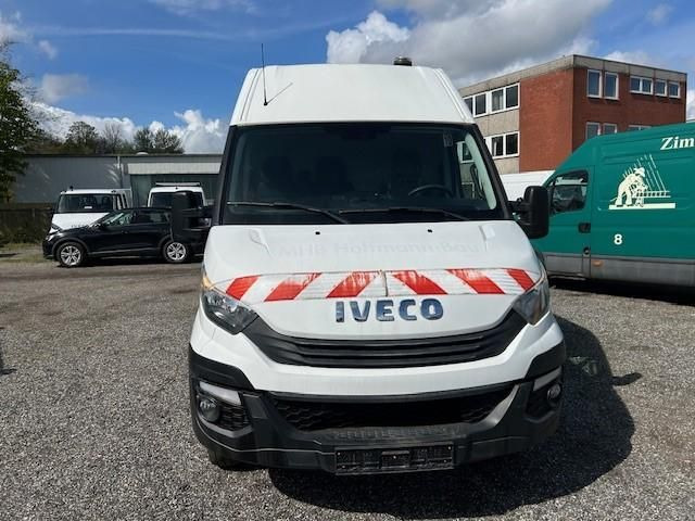 Iveco Daily 50C18HA8V 3520L Automatik,AHK (179 PS),... - Fourgon utilitaire: photos 2 Iveco Daily 50C18HA8V 3520L Automatik,AHK (179 PS),... - Fourgon utilitaire: photos 2